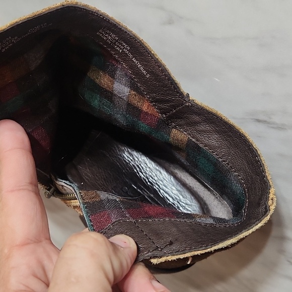 Born suede boots size 9.5 - Picture 7 of 7